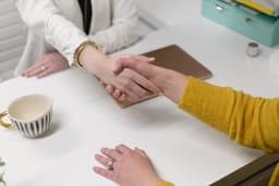 Продажба на услуги онлайн – бизнес | Antonio Planintsov